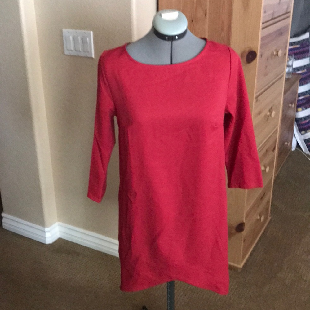 Needs an ironing, but this dress is hot on!